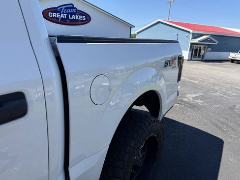 Used 2017 Ford F150 XL w/ Equipment Group 101A Mid AWD/4WD image 12