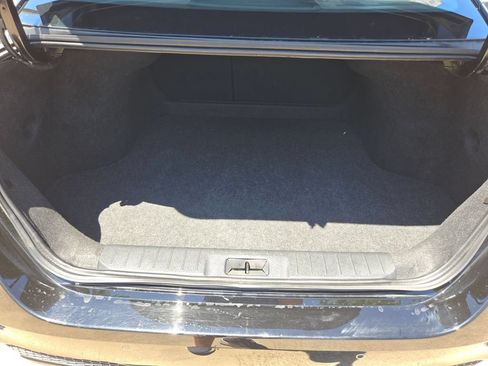 Used 2025 Nissan Sentra SV FWD image 24