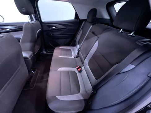 Used 2025 Chevrolet TrailBlazer LT w/ Convenience Package image 35