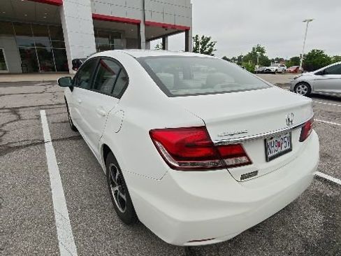 Used 2015 Honda Civic SE image 7