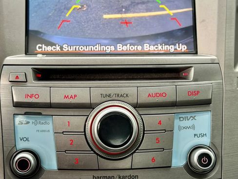 Used 2013 Subaru Legacy 2.5i Limited AWD/4WD image 18
