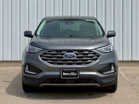 Used 2021 Ford Edge Titanium AWD/4WD image 9