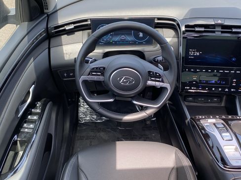 Used 2024 Hyundai Tucson Limited image 12