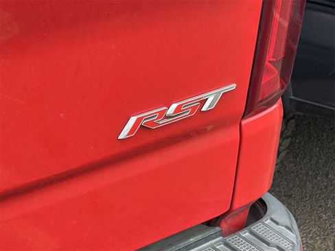 Used 2019 Chevrolet Silverado 1500 RST image 9