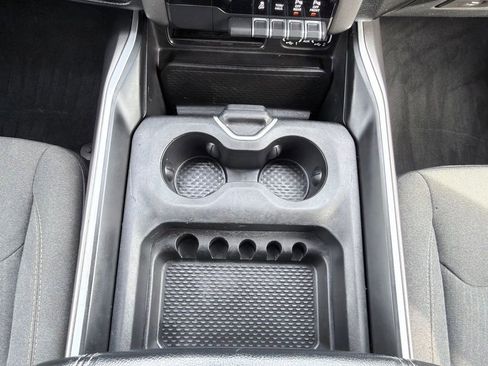 Used 2021 RAM 1500 Big Horn AWD/4WD image 2