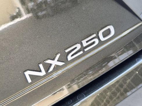 Used 2024 Lexus NX 250 FWD image 8