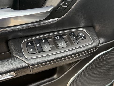 Used 2024 RAM 1500 Laramie image 26