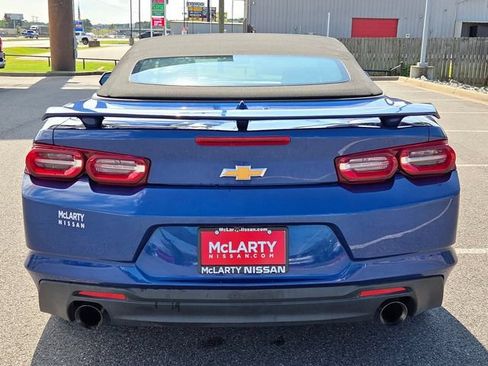 Used 2023 Chevrolet Camaro LT RWD image 6