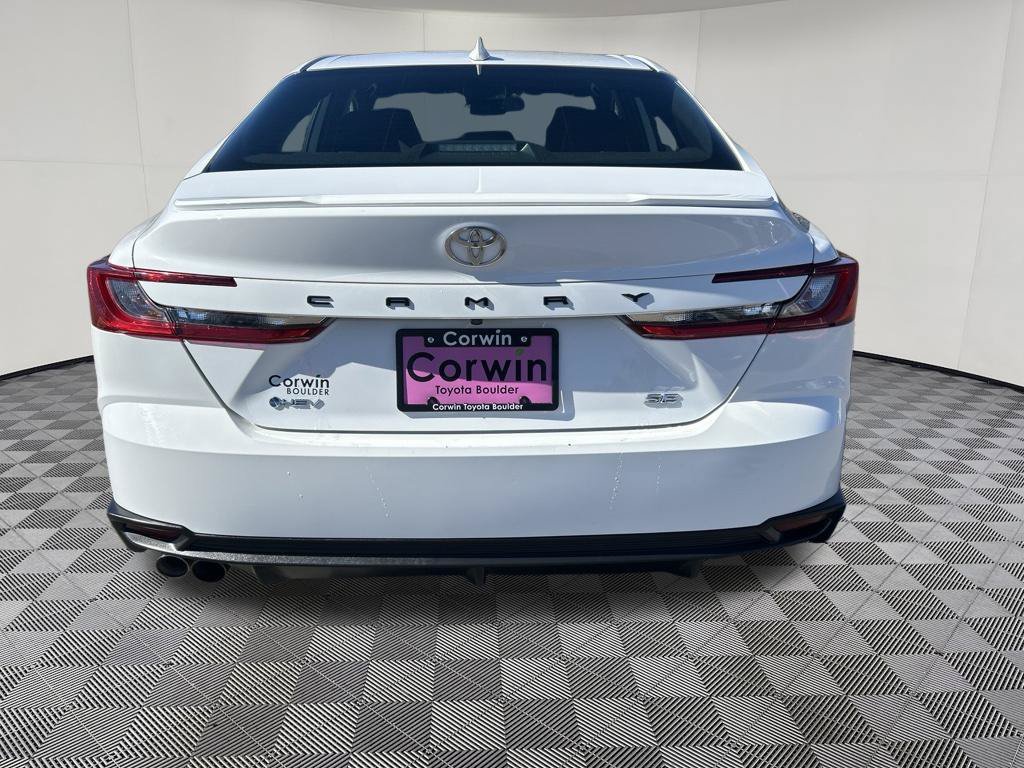 Used 2025 Toyota Camry SE FWD image 7
