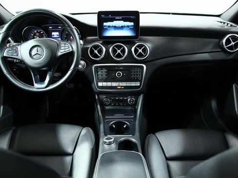 Certified 2018 Mercedes-Benz GLA 250 4MATIC image 5