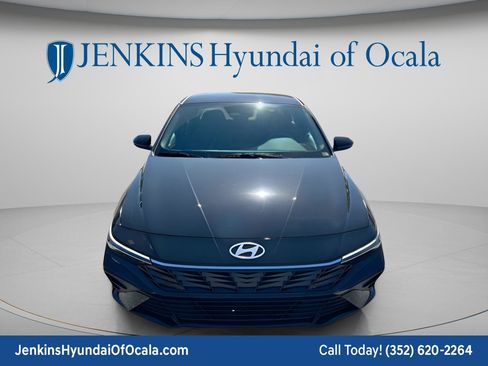 New 2026 Hyundai Elantra Sport FWD image 15