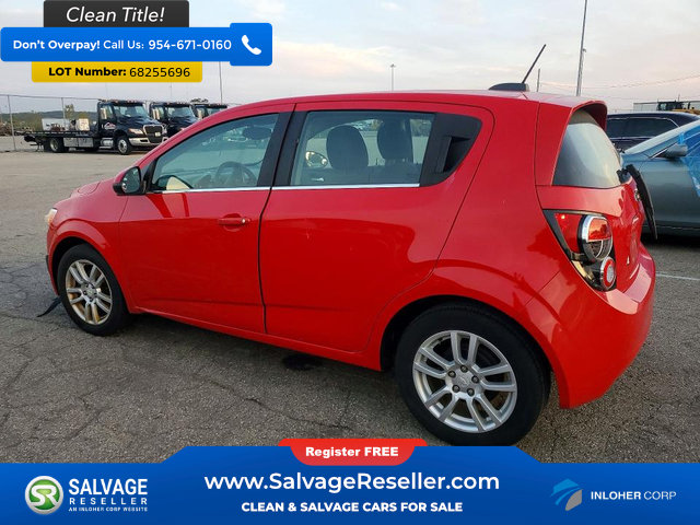 Used 2015 Chevrolet Sonic LT w/ Fun and Sun Package FWD image 3