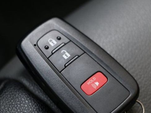 Certified 2023 Toyota 4Runner SR5 Premium image 34