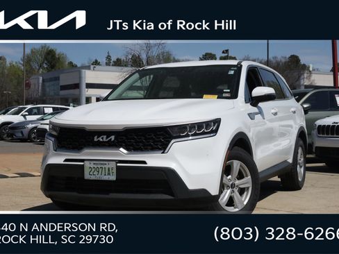 Certified 2023 Kia Sorento LX image 1