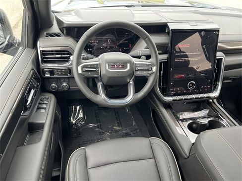 New 2026 GMC Yukon Elevation image 11