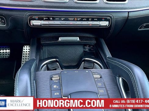 Used 2021 Mercedes-Benz GLS 580 4MATIC image 15