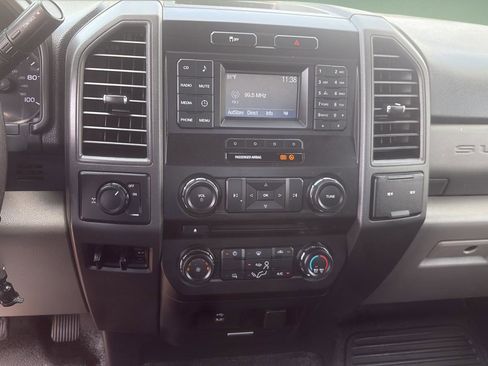 Used 2018 Ford F250 XL w/ Power Equipment Group RWD image 13