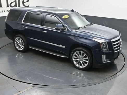 Used 2020 Cadillac Escalade Luxury AWD/4WD image 49