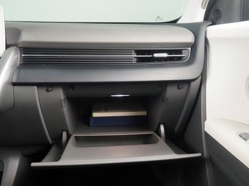 Used 2024 Hyundai Ioniq 5 SEL RWD image 41