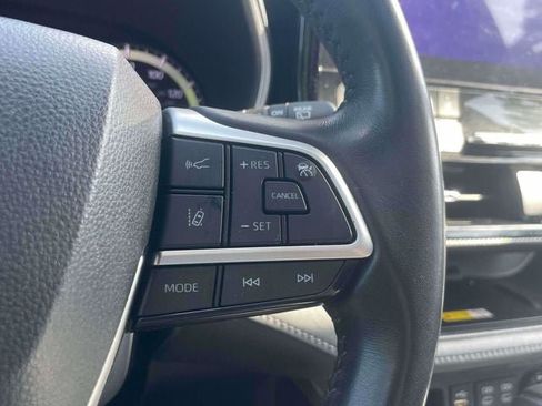 Used 2023 Toyota Highlander XSE AWD/4WD image 26