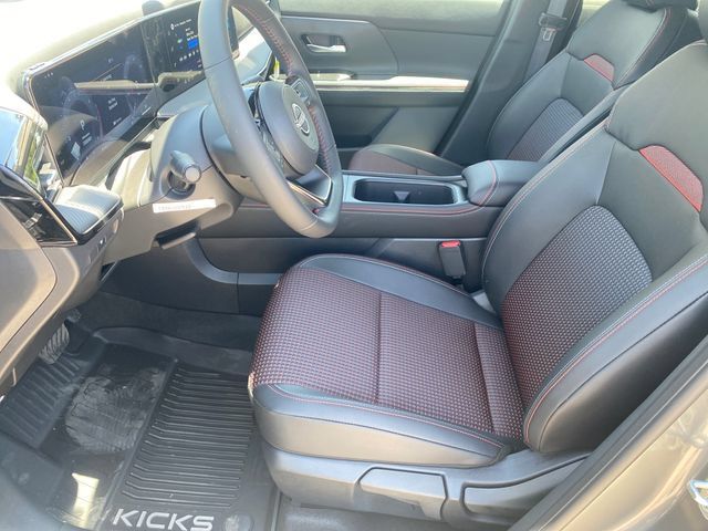 New 2026 Nissan Kicks SR w/ Cold Weather Package AWD/4WD image 10