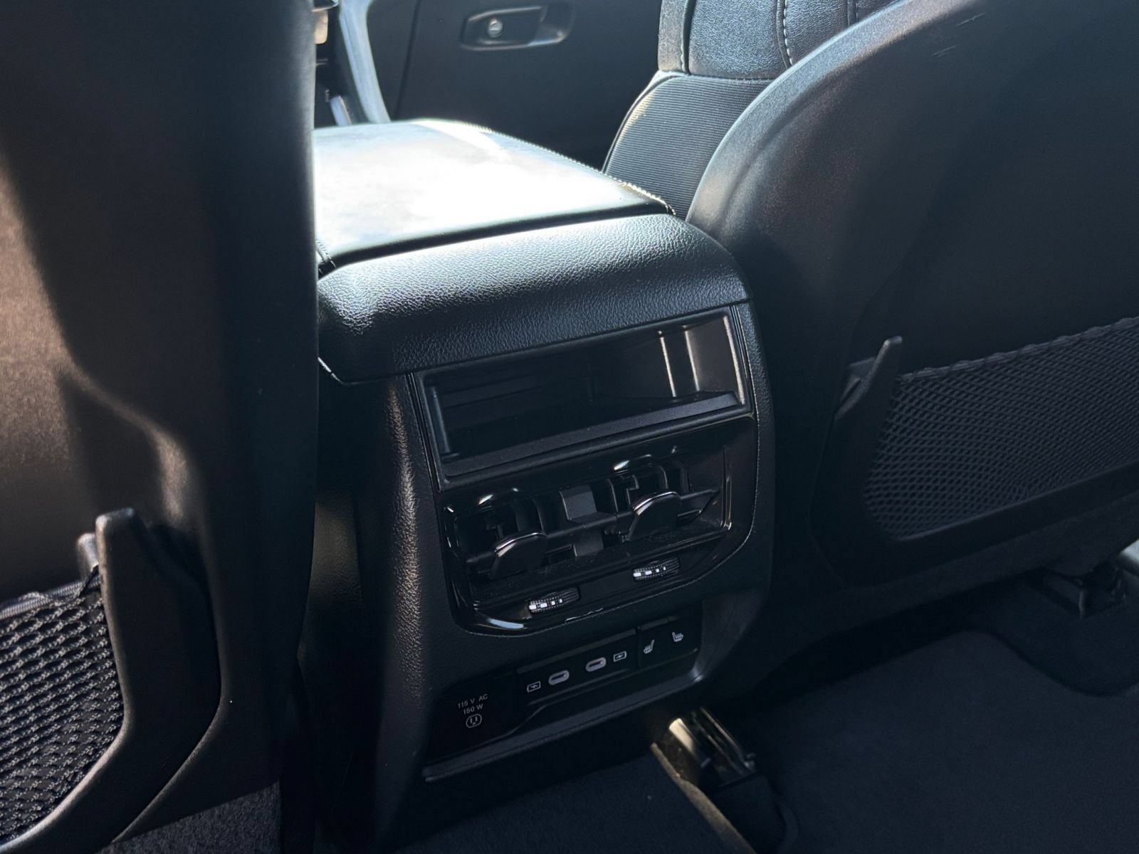 Used 2026 Jeep Grand Cherokee Limited AWD/4WD image 22