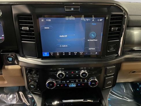 New 2026 Ford F250 Lariat w/ Chrome Package image 15