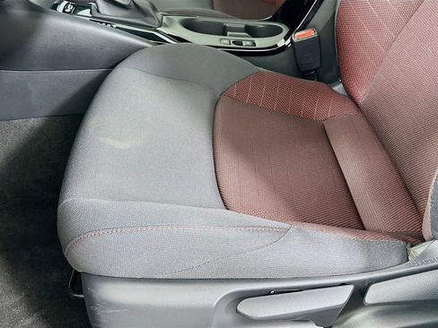 Used 2024 Toyota Corolla SE image 19