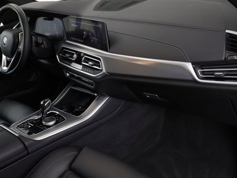 Used 2019 BMW X5 xDrive40i image 19