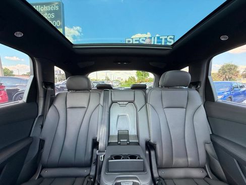 Used 2025 Audi Q7 3.0T Premium Plus AWD/4WD image 18