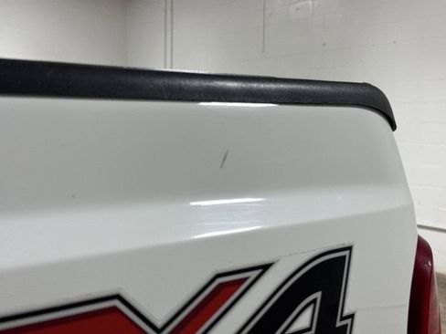 Used 2015 Ford F250 XL w/ FX4 Off-Road Package image 39