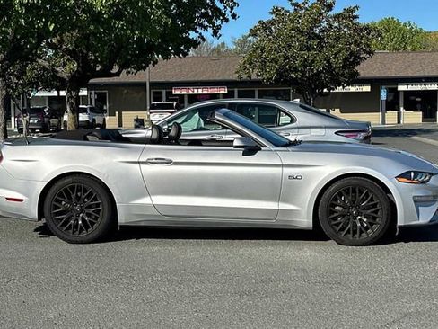 Used 2019 Ford Mustang GT Premium image 7