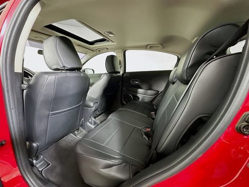 Certified 2017 Honda HR-V EX image 4