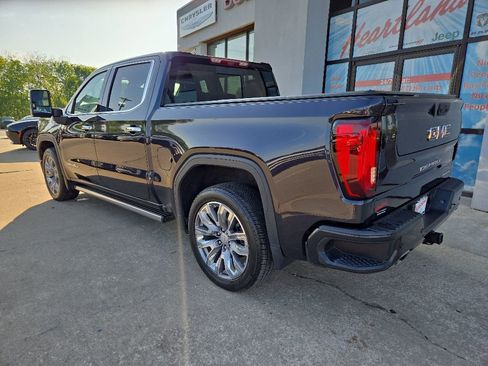 Used 2024 GMC Sierra 1500 Denali w/ Denali Reserve Package AWD/4WD image 8