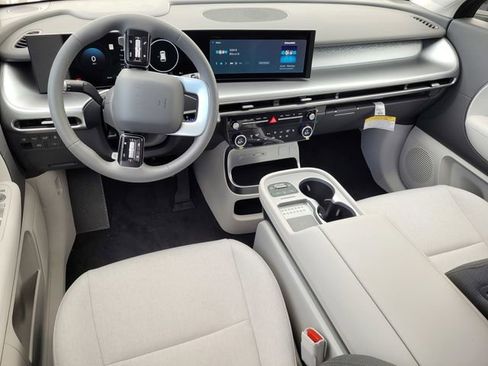 New 2026 Hyundai Ioniq 9 SE image 12