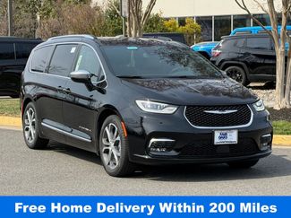 New 2026 Chrysler Pacifica Pinnacle video 1