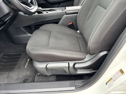 Used 2023 Nissan Rogue S FWD image 21