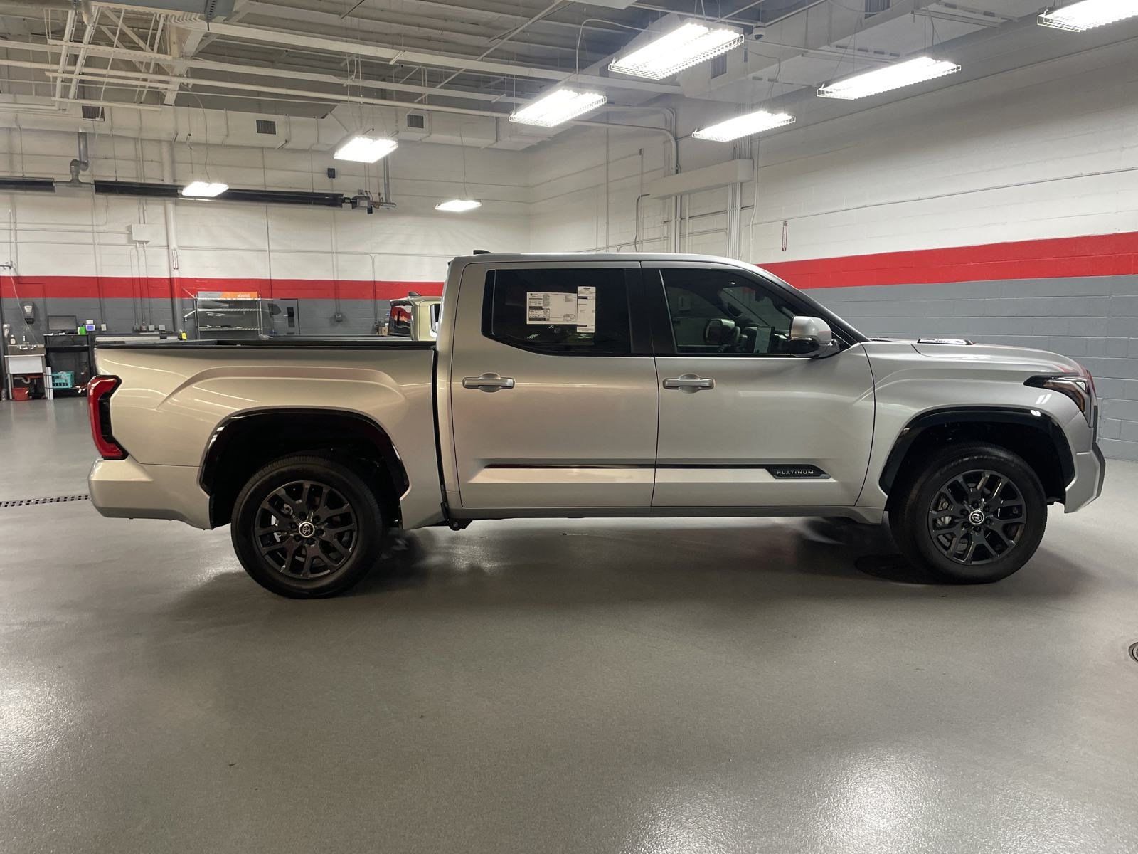 New 2024 Toyota Tundra Platinum AWD/4WD image 10
