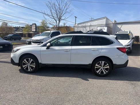 Used 2019 Subaru Outback 2.5i Limited image 7