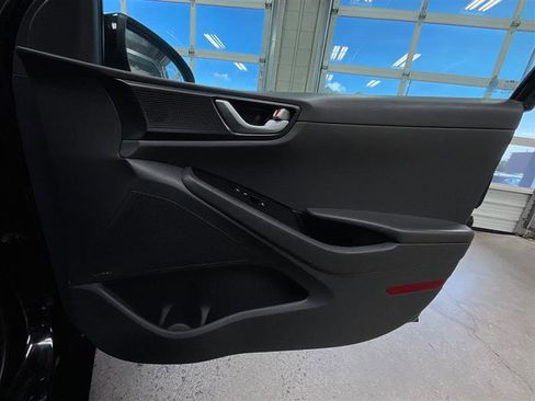 Used 2019 Hyundai Ioniq Limited w/ Ultimate Package 02 image 29