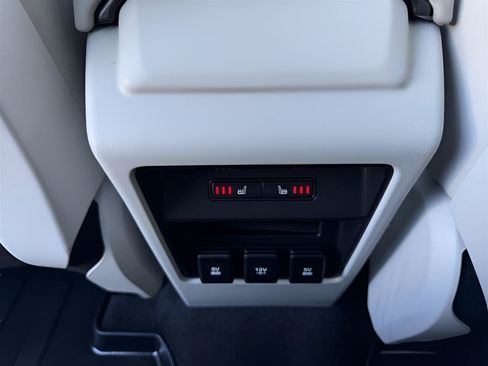 Used 2019 Land Rover Discovery Sport HSE Dynamic AWD/4WD image 20