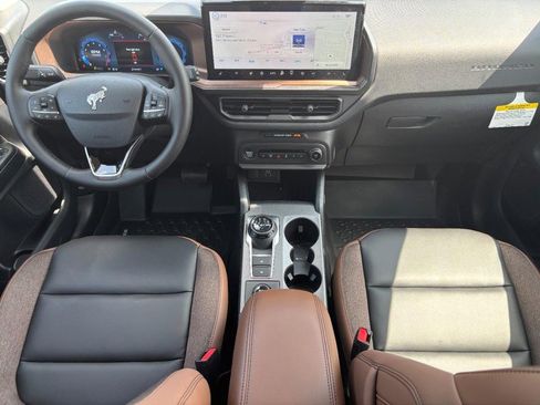 New 2025 Ford Bronco Sport Outer Banks w/ Outer Banks Tech Package+ image 6