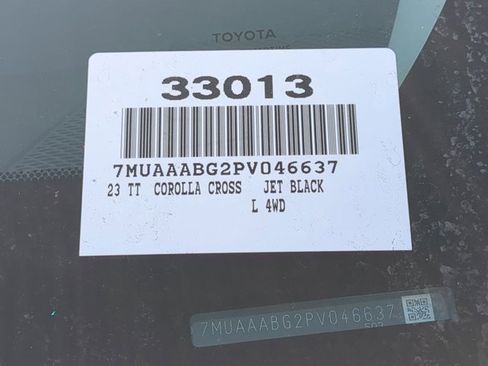 Certified 2023 Toyota Corolla Cross L image 16