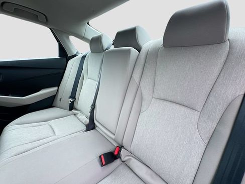 Certified 2023 Honda Accord EX image 28