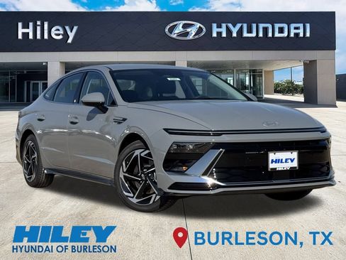 New 2026 Hyundai Sonata SEL image 1