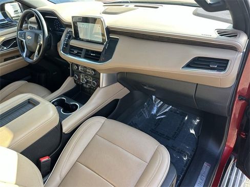 Used 2023 Chevrolet Tahoe Premier w/ Premium Package image 29