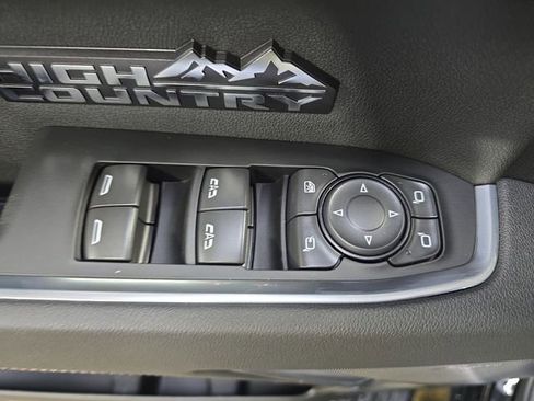 New 2026 Chevrolet Silverado 1500 High Country AWD/4WD image 30