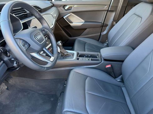 Used 2024 Audi Q3 2.0T Premium Plus w/ Premium Plus Package image 5