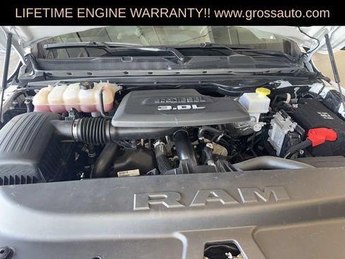 Used 2023 RAM 1500 Big Horn AWD/4WD image 40