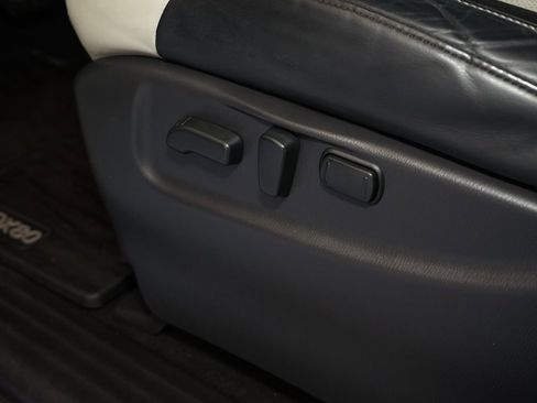 Used 2019 INFINITI QX80 Limited w/ All-Season Package image 28